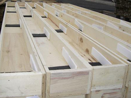 建筑覆膜板存儲和保養技巧