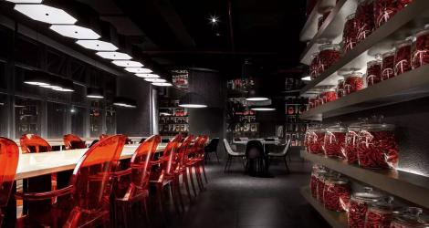 HKIRC醫(yī)療中心，把醫(yī)美中心變成了花園回